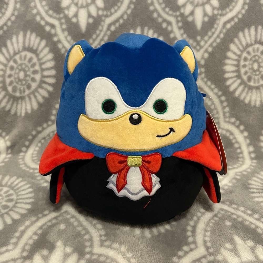 Sonic the Hedgehog Dracula Halloween 8” Squishmallow